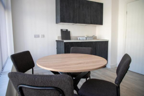 Ground Floor - Balmoral Stays - Free Wifi